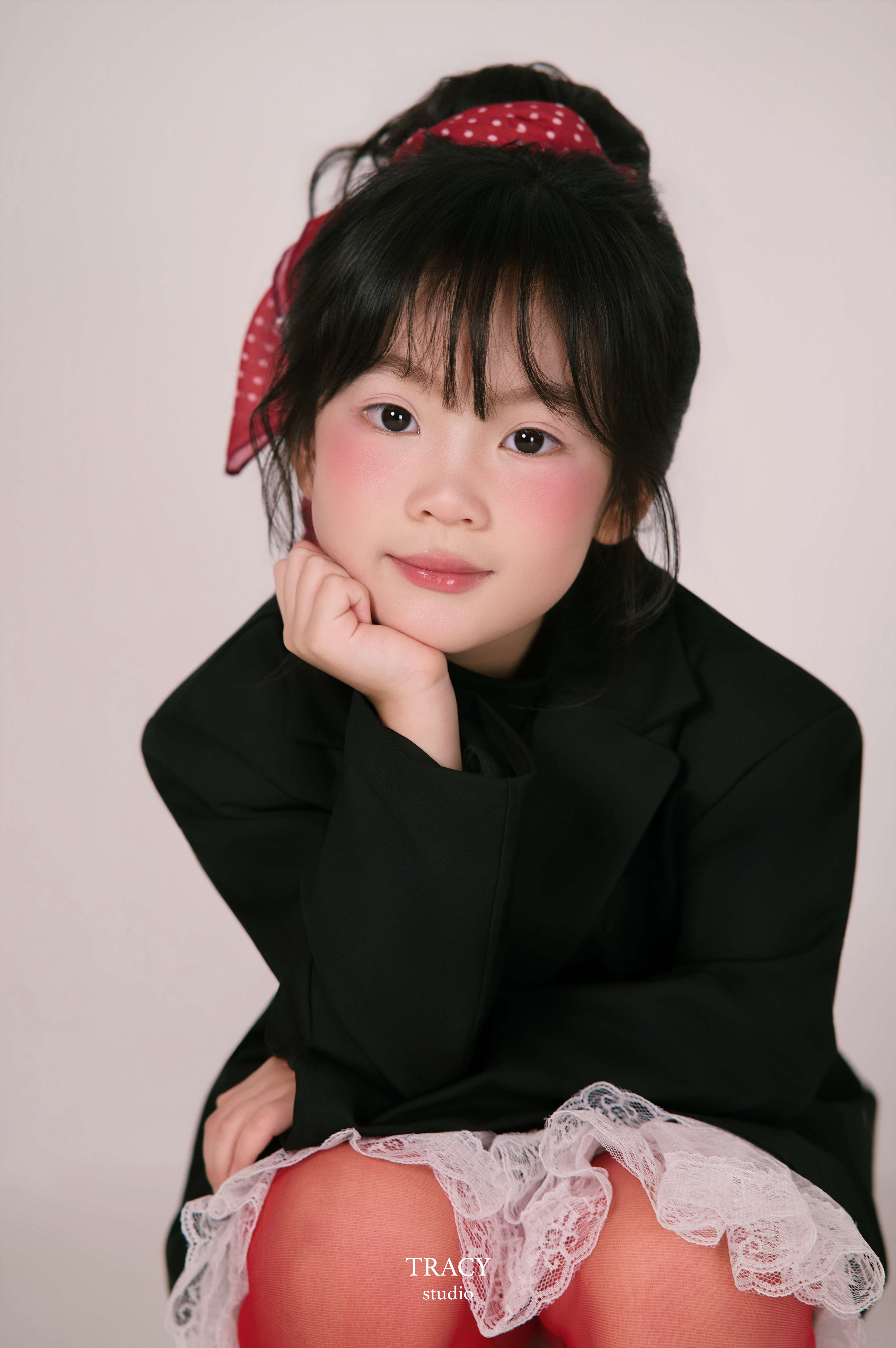 frontend/img/gallery/anh-gia-dinh/tracy-studio-chup-anh-gia-dinh-thanh-quynh (2).jpg
